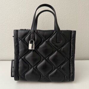 Marc Jacobs Authentic Pillow Quilted Black Small Crossbody Bag